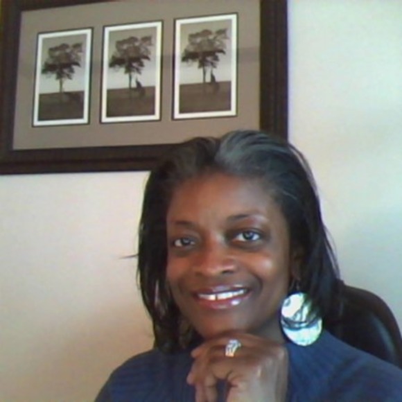 Meet your Posher, Angela - Picture 1 of 1